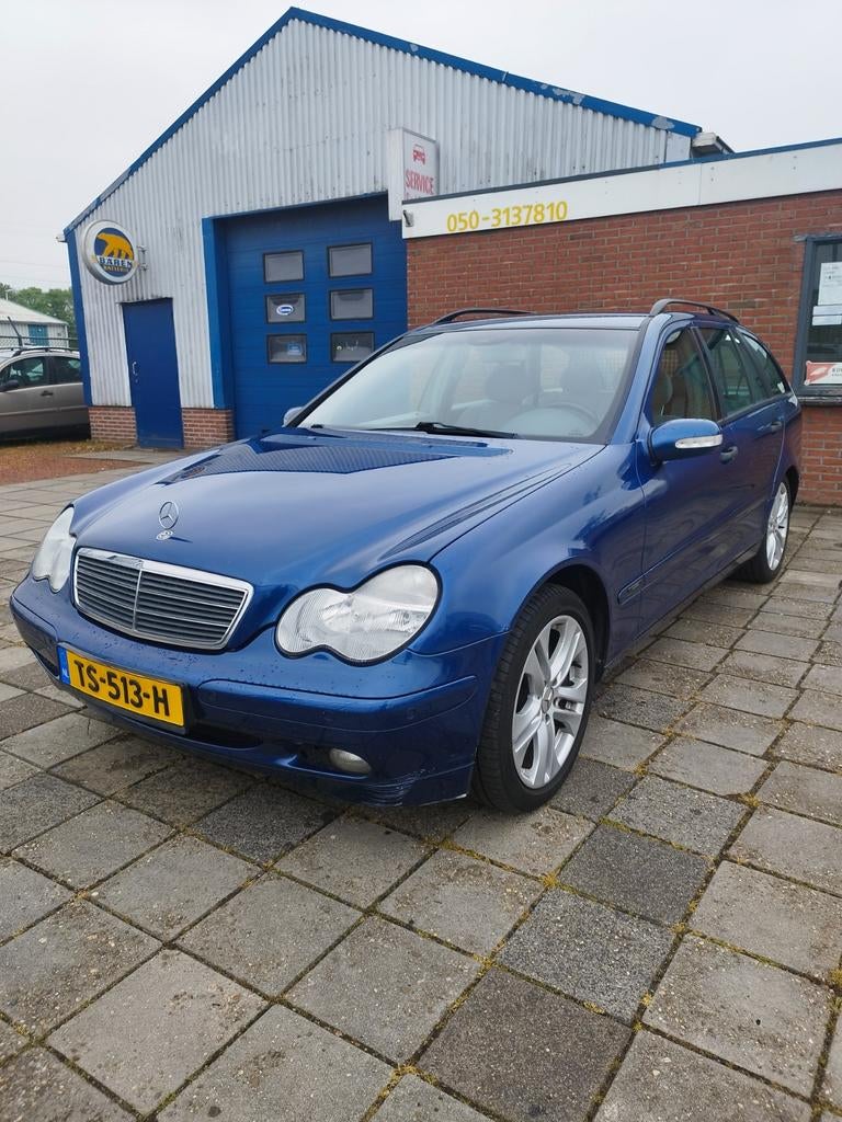 Mercedes C-Klasse 270CDi verkocht, Auto's, Mercedes-Benz, Automaat, Parkeersensor, Blauw, 14 km/l