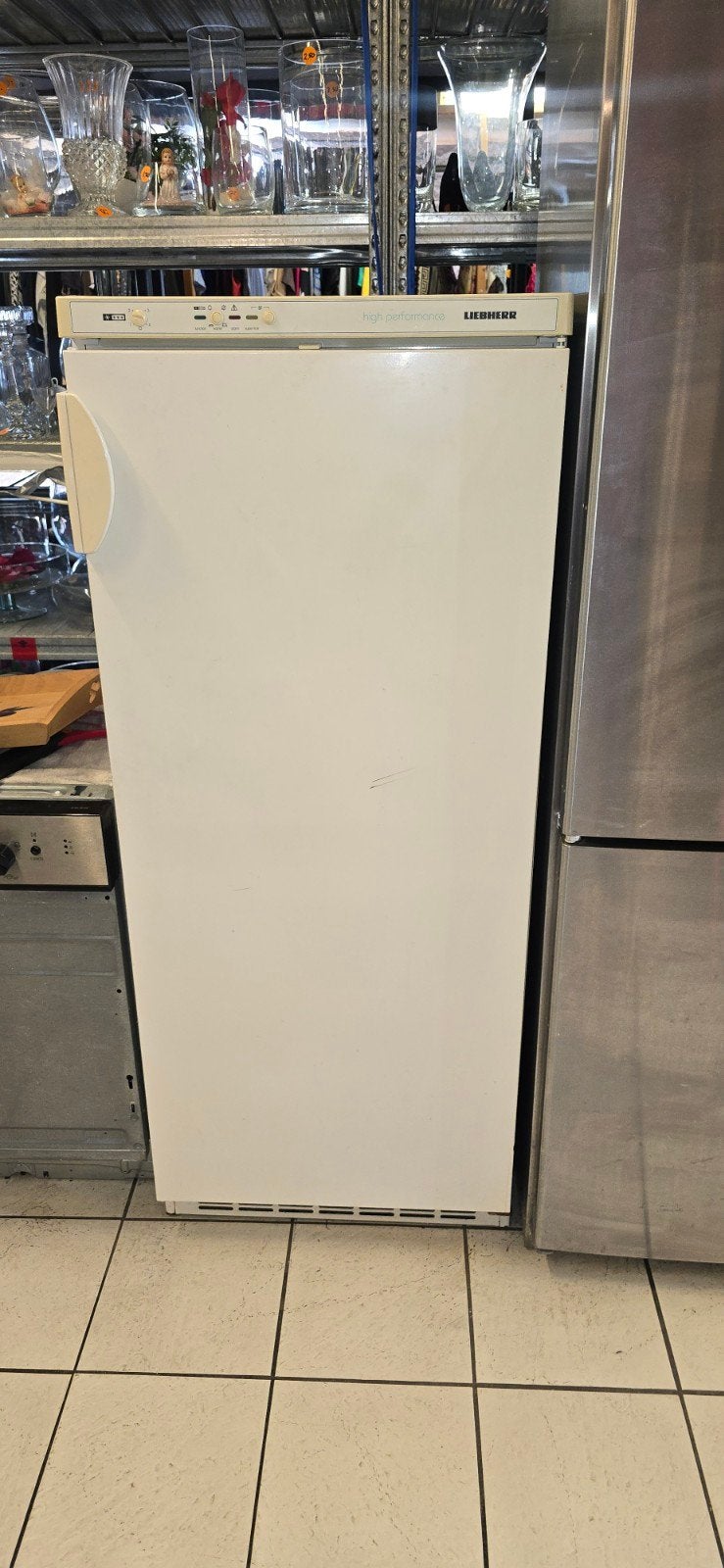 Liebherr hoge vriezer met garantie, 200 liter of meer, Ophalen, Met aparte vriezer, 160 cm of meer