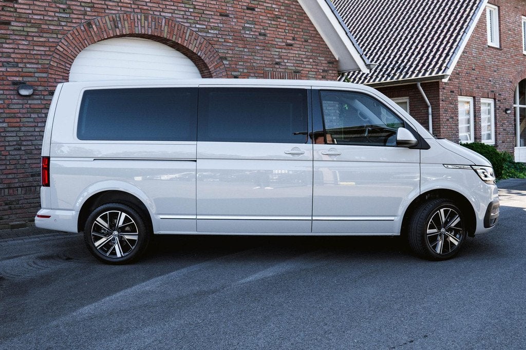 Volkswagen Transporter T6.1 204 PK DSG CARAVELLE L2H1 A-KLEP, Stof, Gebruikt, 4 cilinders, 1907 kg