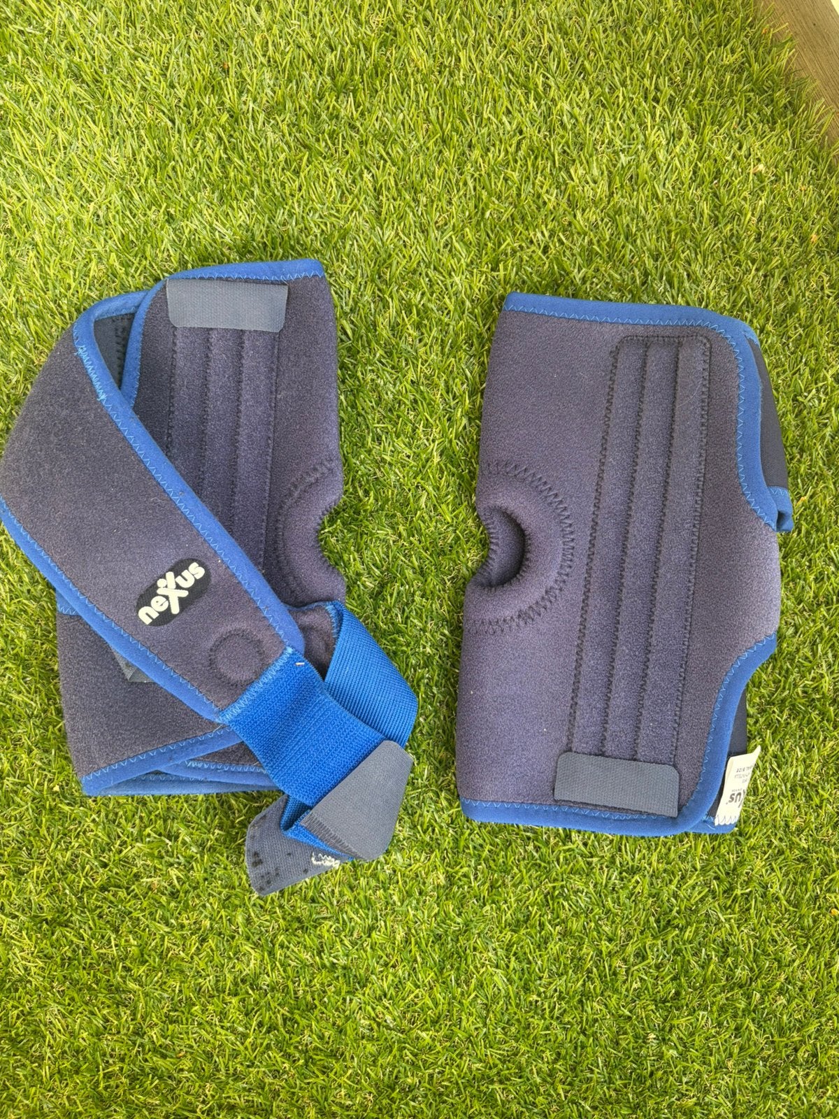 Knee support x 2, Verzenden, Gebruikt