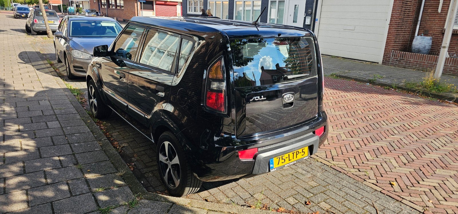 Kia Soul 1.6 2010 Zwart, 68000 km!!, Auto's, Voorwielaandrijving, 1145 kg, 1591 cc, 4 cilinders