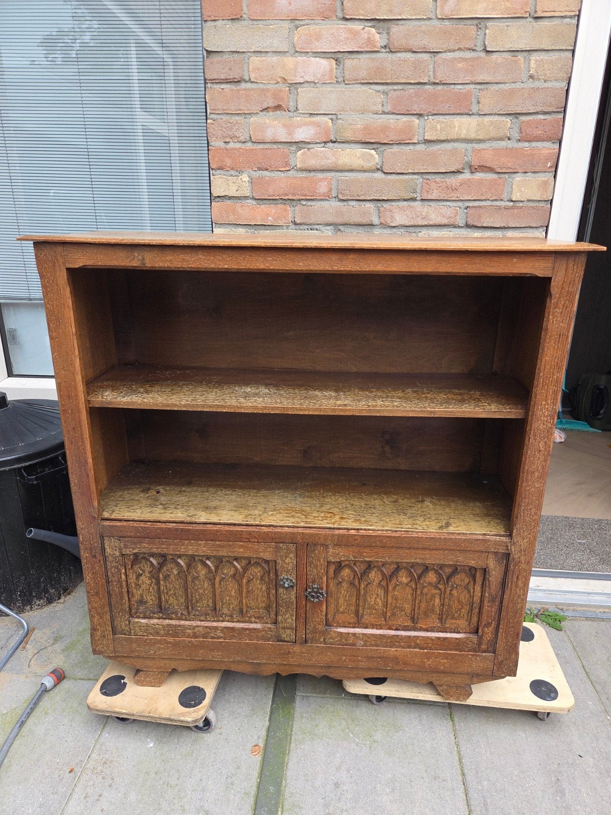 Vintage houten kastje met deuren en open vakken, Ophalen of Verzenden
