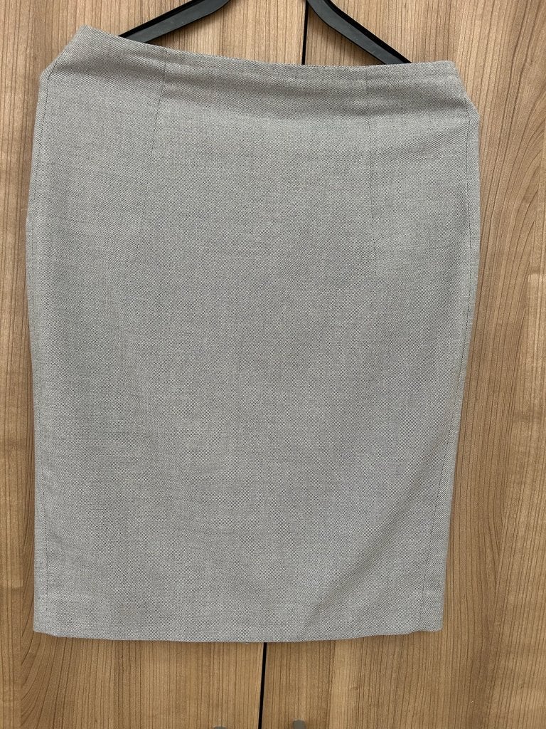 Zara Basic Kokerrok - lichtgrijs - Maat M - in goede staat!, Maat 38/40 (M), Zara, Ophalen of Verzenden, Zo goed als nieuw