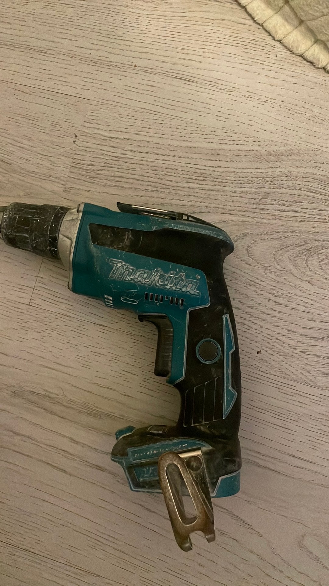 Makita schroefmachine, Ophalen of Verzenden, Gebruikt, Minder dan 400 watt, Boor- en Schroefmachine