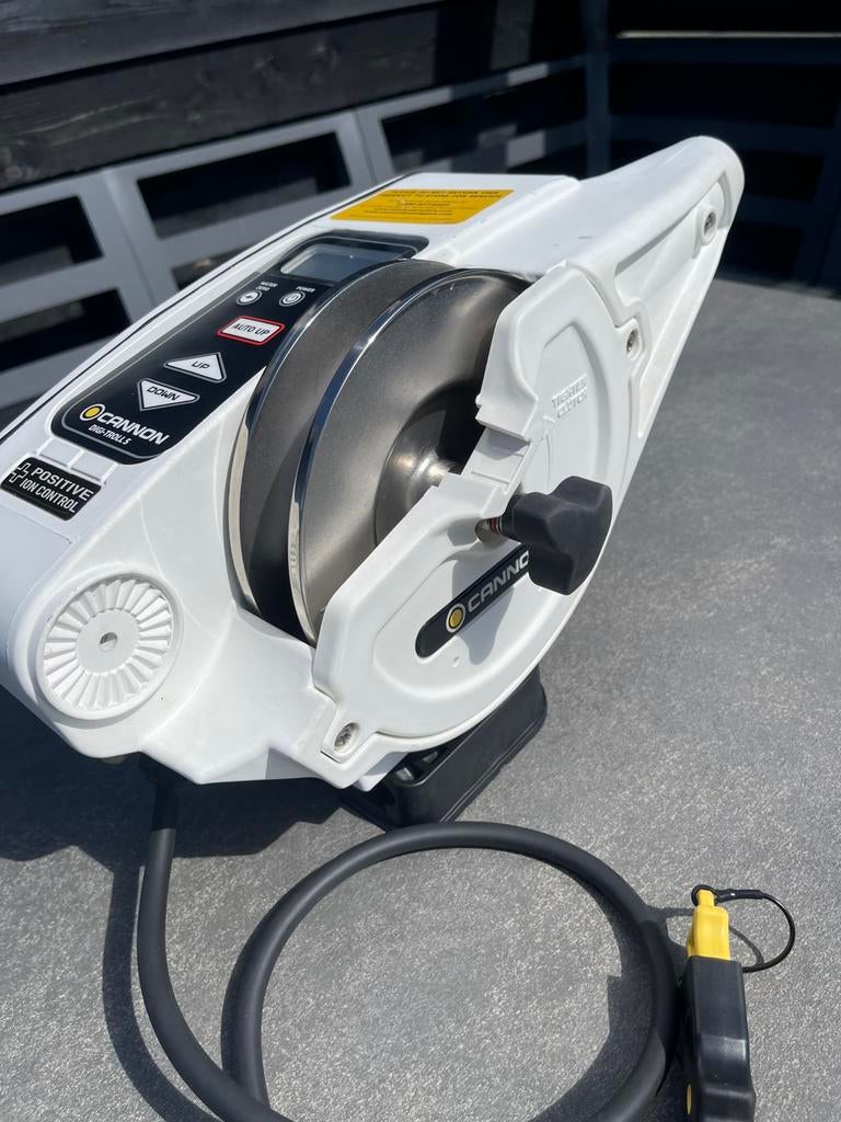 Cannon Diggi-troll 5  Electric Downrigger, Watersport en Boten, Hengelsport | Zeevissen, Zo goed als nieuw, Overige typen, Ophalen of Verzenden