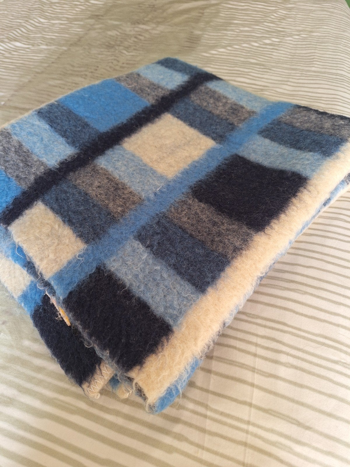 Wollen deken - Blauw geruit, Huis en Inrichting, Gebruikt, Eenpersoons, Blauw, Ophalen of Verzenden
