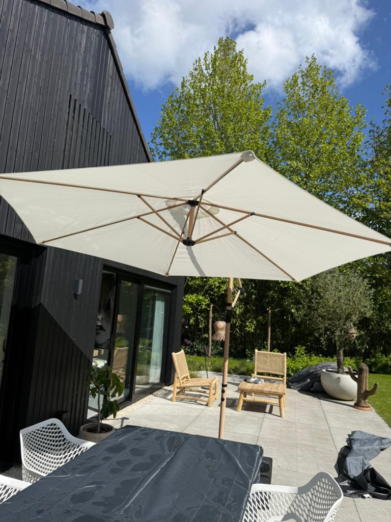 Parasol 250 rond met hoes en voet, Tuin en Terras, Parasols, Ophalen, Zweefparasol