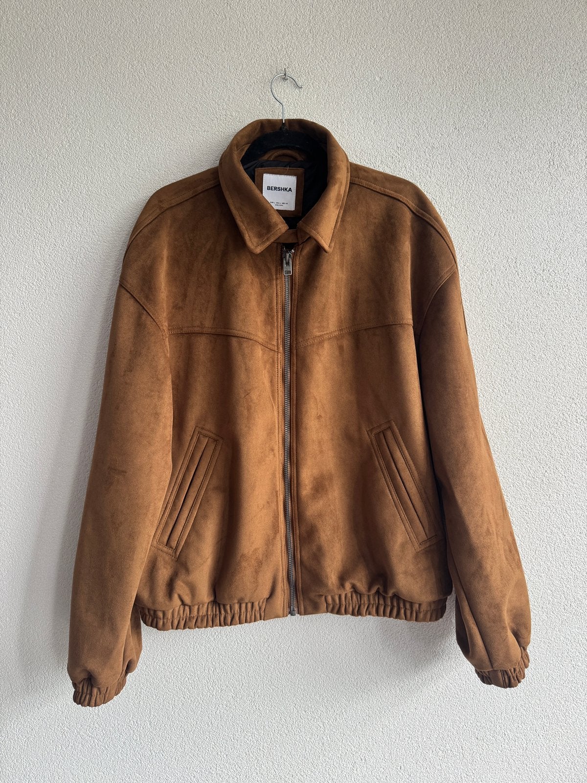 Bershka Y2K cognac brown faux suede bomber jack, Bruin, Maat 42/44 (L), Bershka, Ophalen of Verzenden