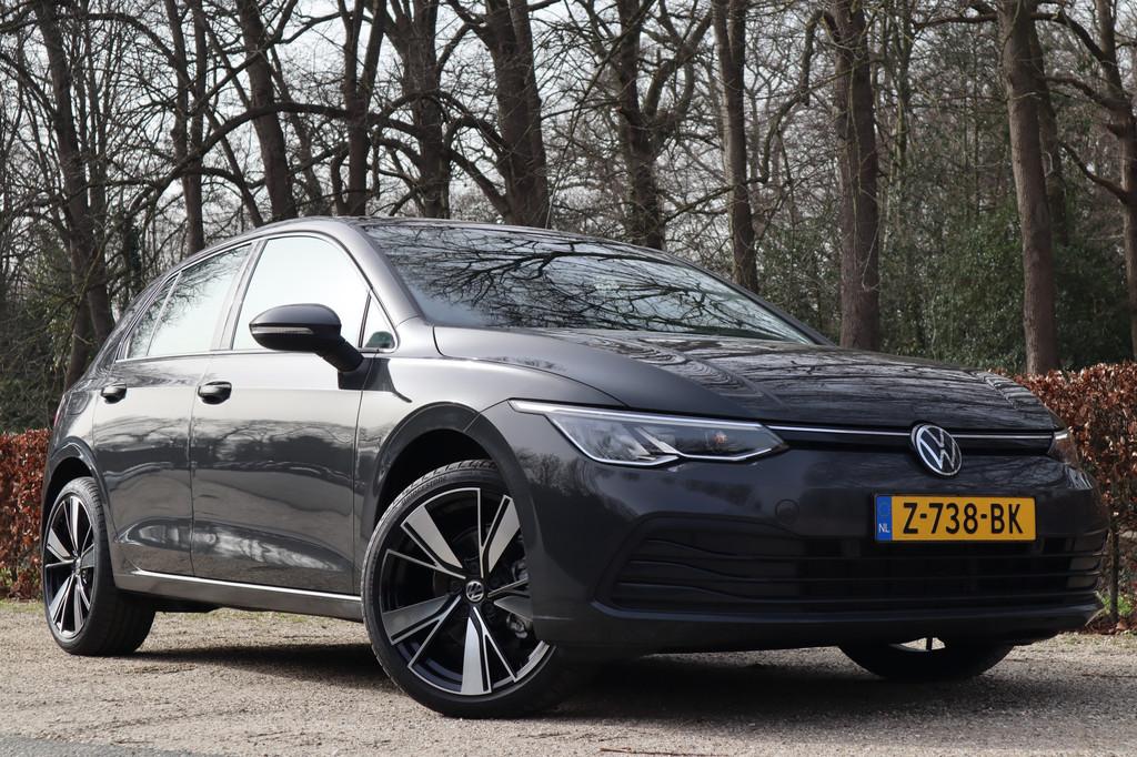 Volkswagen Golf 1.0 eTSI Life Business | Stoelverwarming | C, 12 maanden, Gebruikt, Euro 6, 1204 kg