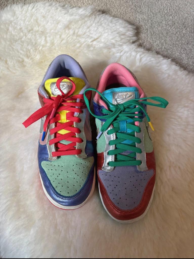 Nike dunk low “ Sunset pulse “ maat 40,5, Kleding | Dames, Schoenen, Ophalen of Verzenden, Zo goed als nieuw, Sneakers of Gympen