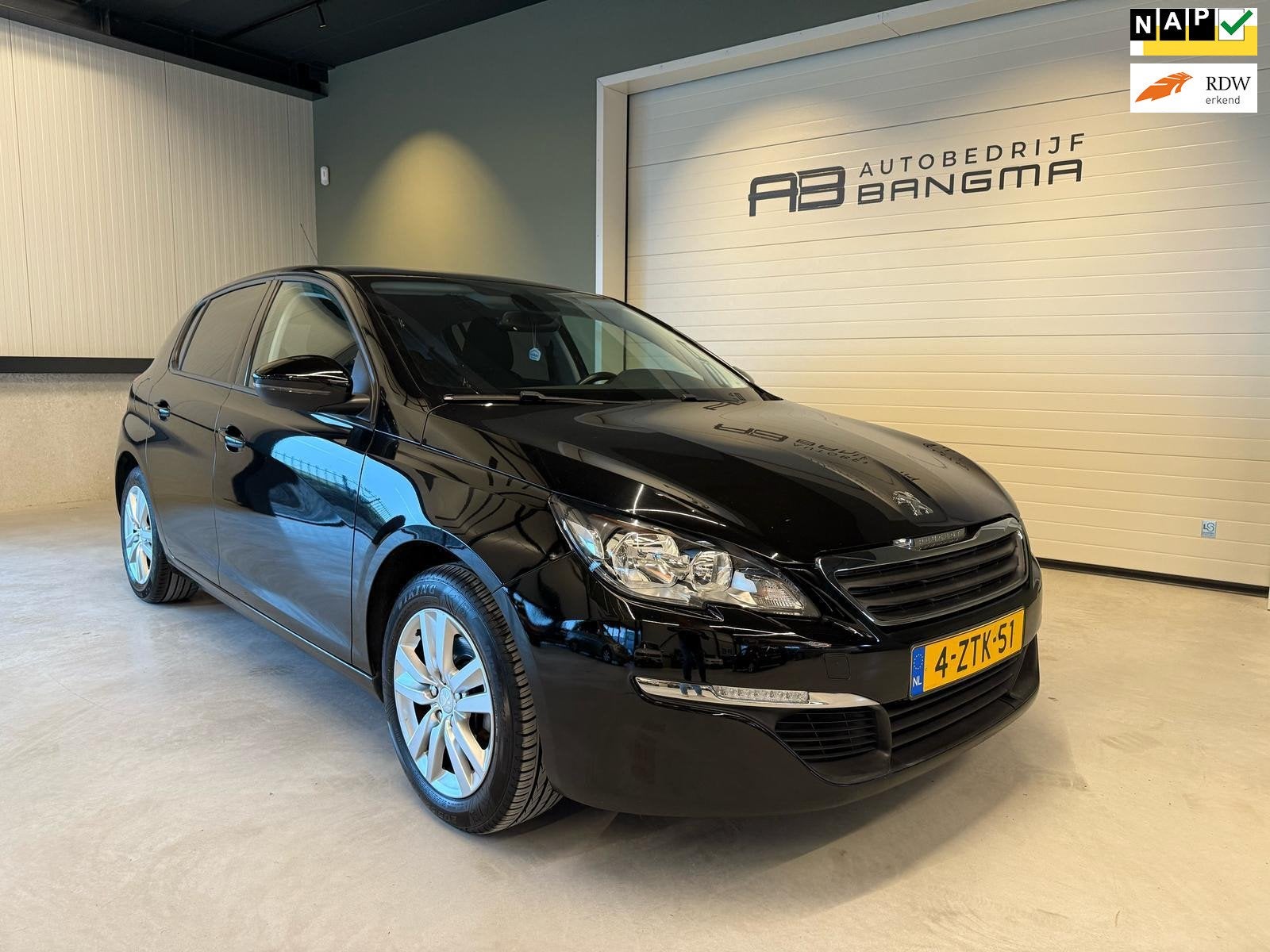 Peugeot 308 1.2 PureTech ACTIVE-uitv/CLIMA AIRCO/CRUISE CONT, Voorwielaandrijving, Stof, Gebruikt, Met garantie (alle)