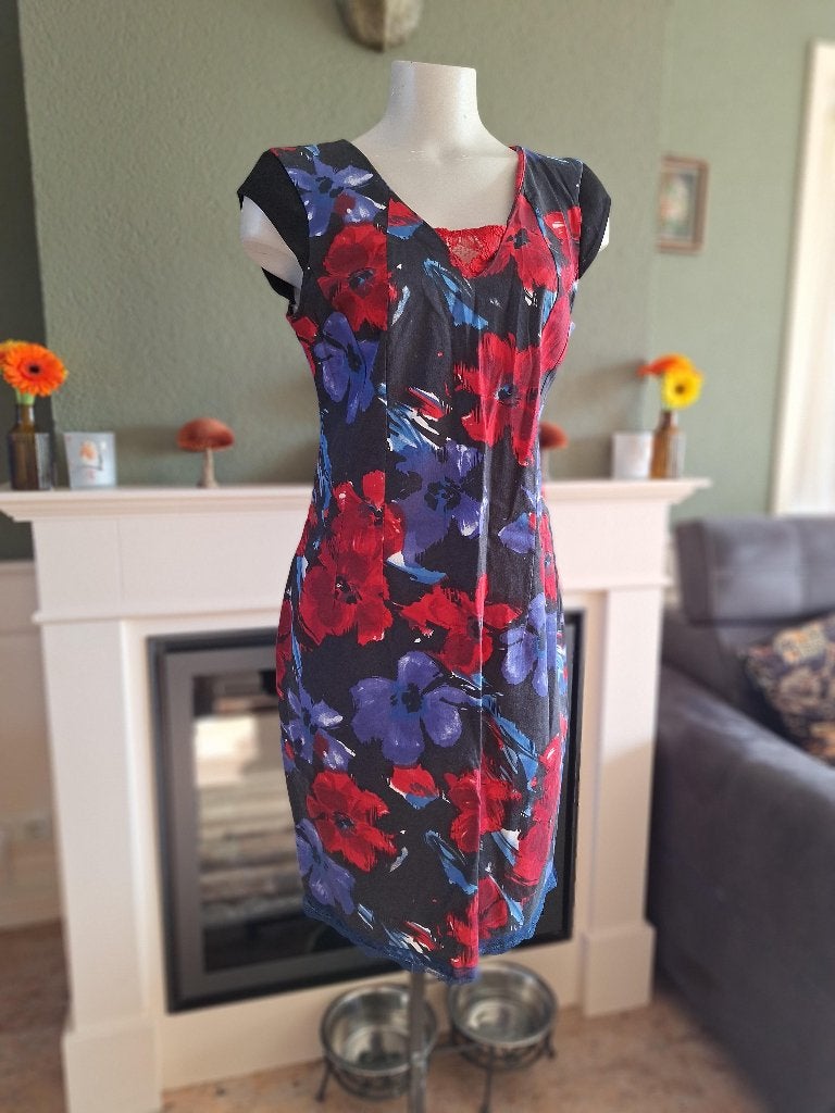 LolaLiza Lola Liza blauw rood jurk 42, Kleding | Dames, Maat 42/44 (L), Knielengte, Gedragen, Lola Liza