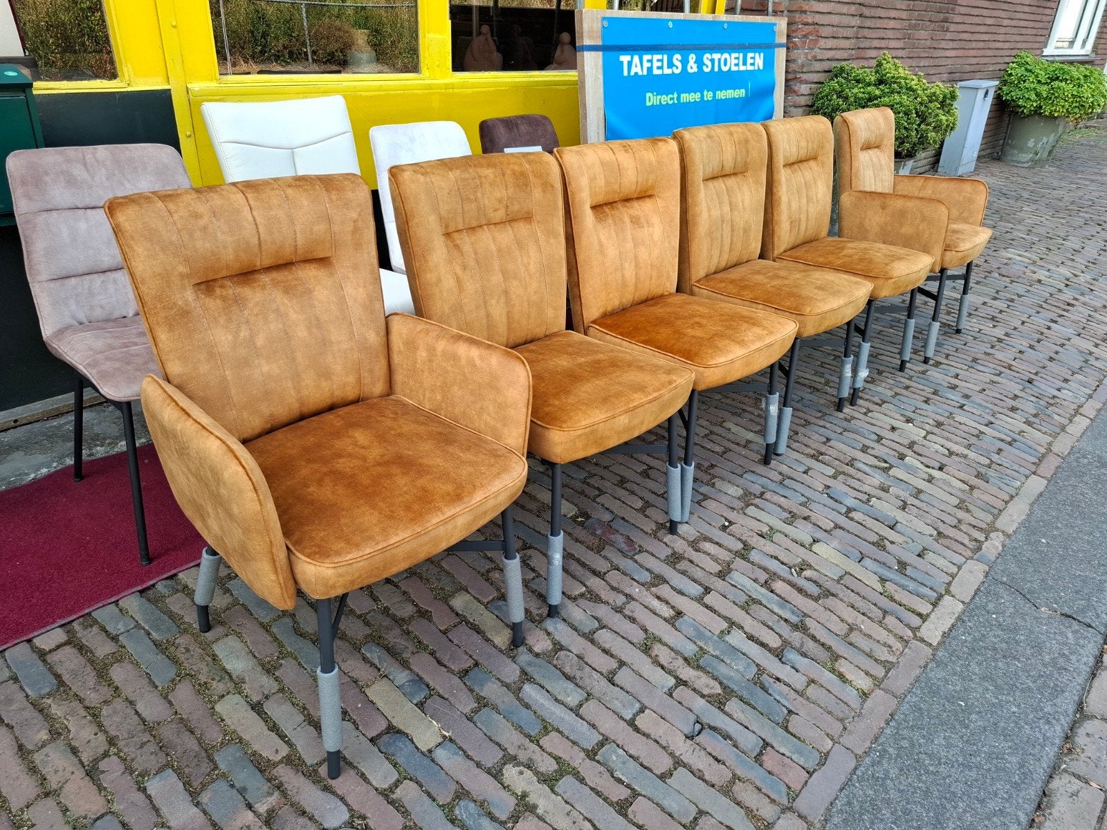 6 Nieuwe Stoelen Olvi, Oker, 2x armleuning/4x zonder arm H&H, Ophalen, Overige kleuren, Nieuw, Stof