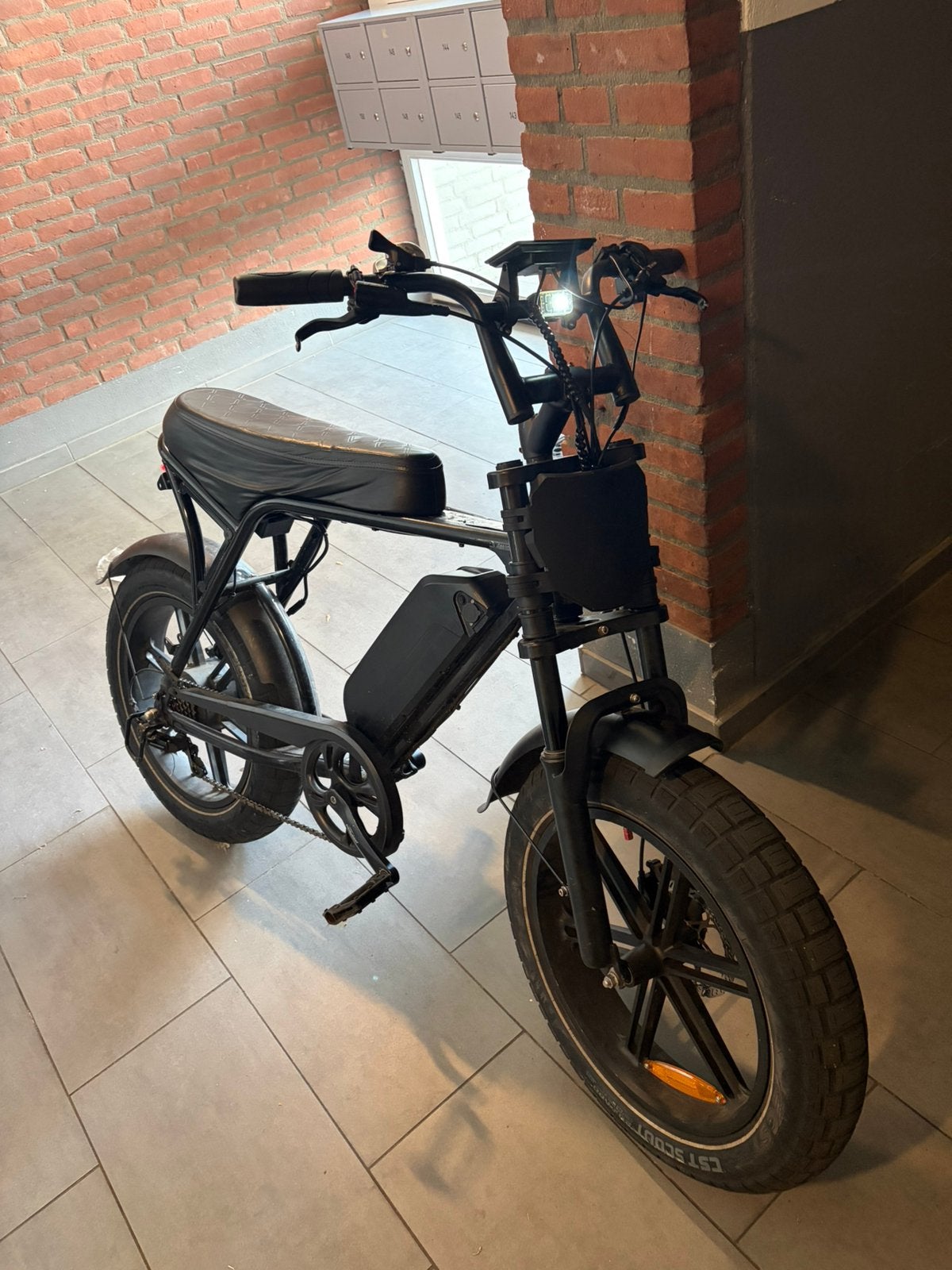 Ouxi c80 fatbike, Minder dan 30 km per accu, Gebruikt, 59 cm of meer, Ophalen