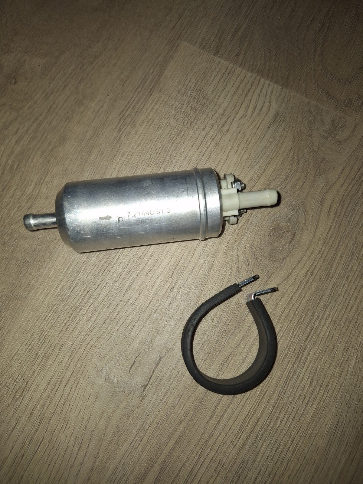 Brandstofpomp met beugel, Ophalen of Verzenden