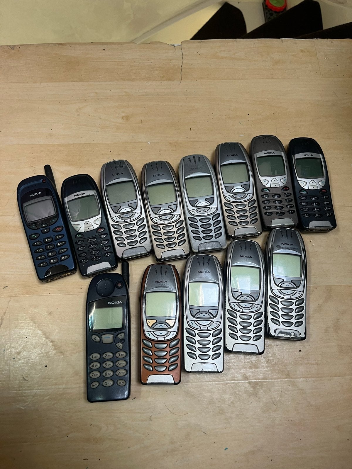13x Nokia 6310i, 6210, 6150 (werkend/niet werkend) + laders, Geen camera, Ophalen of Verzenden, Klassiek of Candybar, Zonder simlock