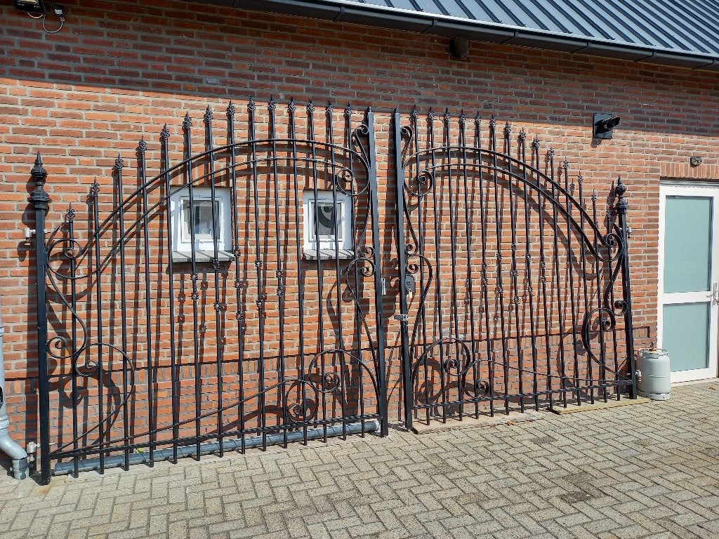 Poort, Kasteel poort, gesmede poort, grote poort, handgemaak, Tuin en Terras, Ophalen, Gebruikt, 200 cm of meer, IJzer