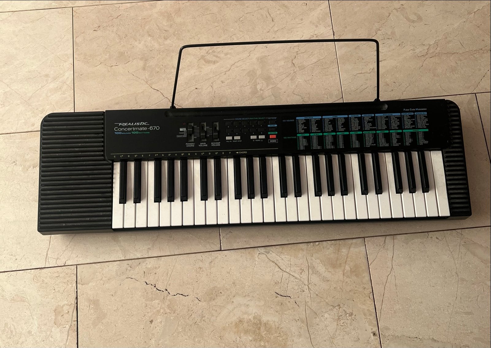 REALISTIC Concertmate-670 Keyboard - Werkt naar behoren, Ophalen, Gebruikt, Overige aantallen, Overige merken