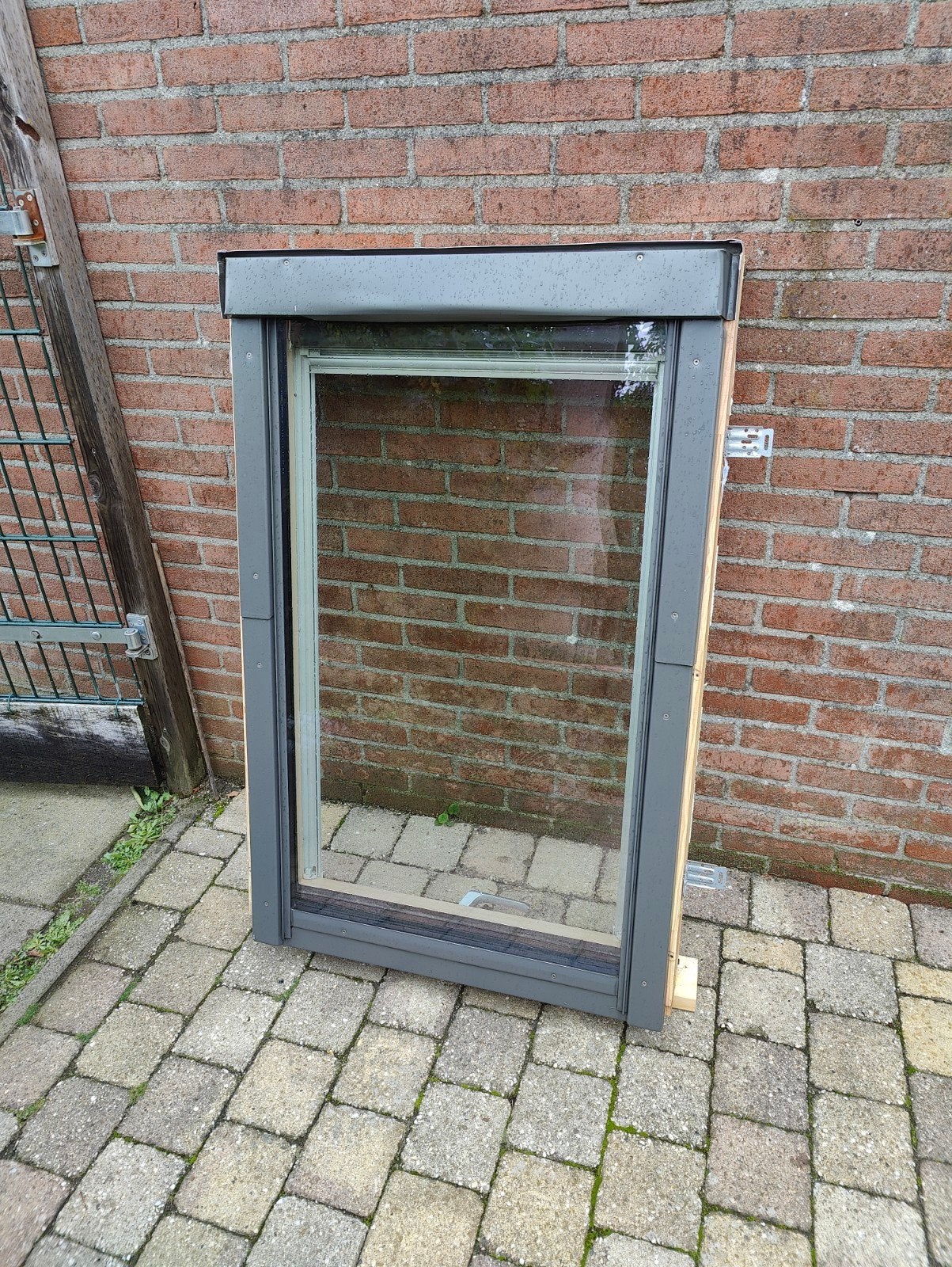 2x Fakro Dakraam 78x118 incl. gootstukken & rolgordijn, Ophalen, 80 tot 120 cm, 80 tot 120 cm, Zo goed als nieuw