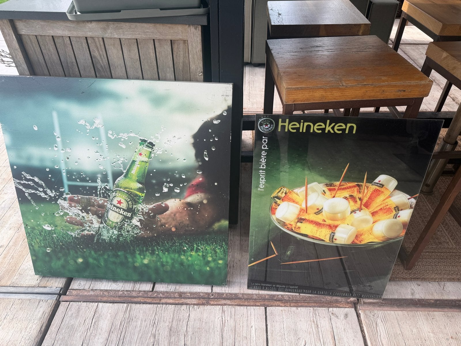 2 Heineken Borden: Groot (hout) en Klein (kunststof), Ophalen, Gebruikt, Reclamebord