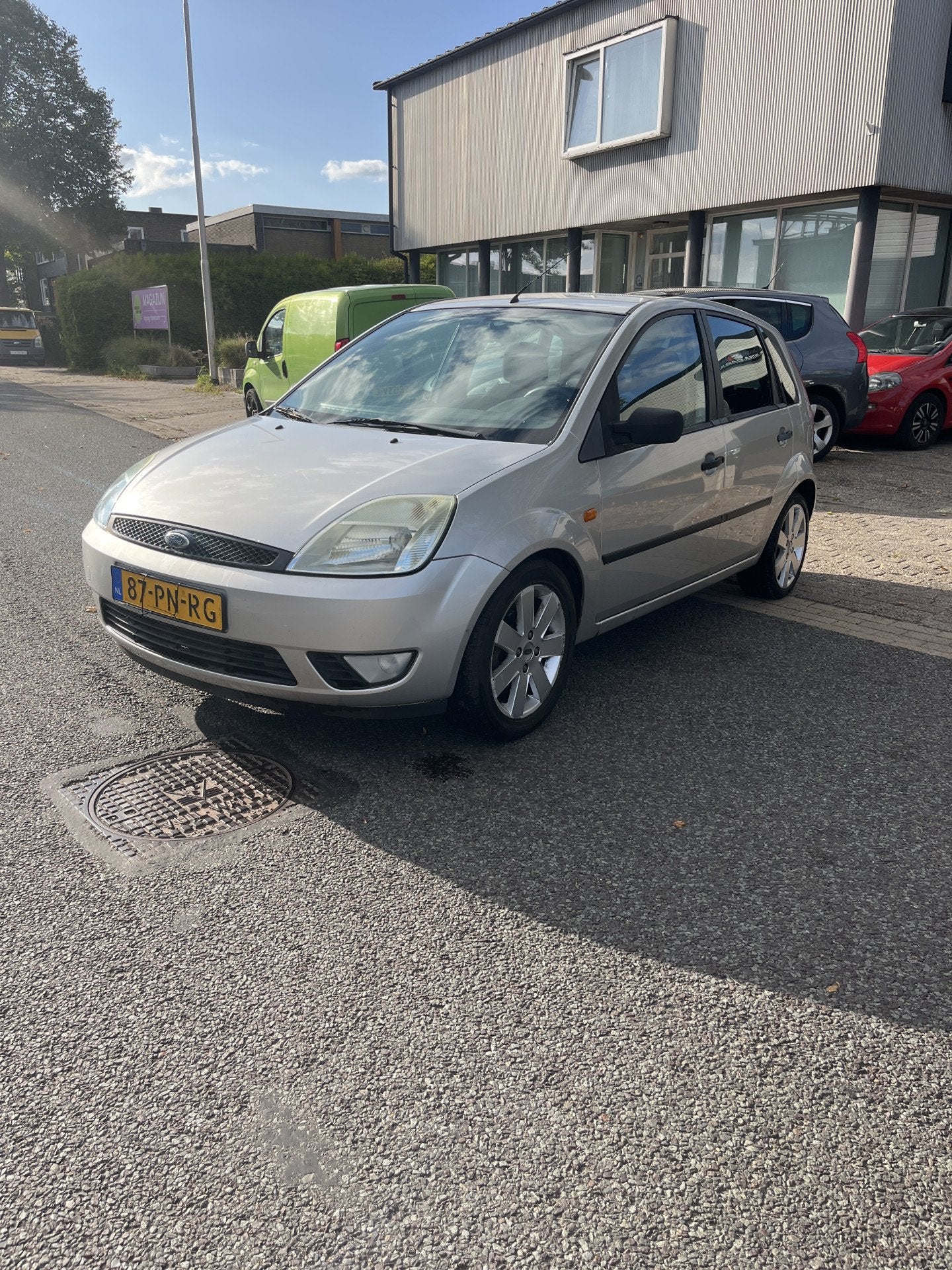 Ford Fiesta 1.3 Futura 5 Deurs,Airco. Goed rijdende en volle, Auto's, 1299 cc, 4 cilinders, Origineel Nederlands, Bedrijf