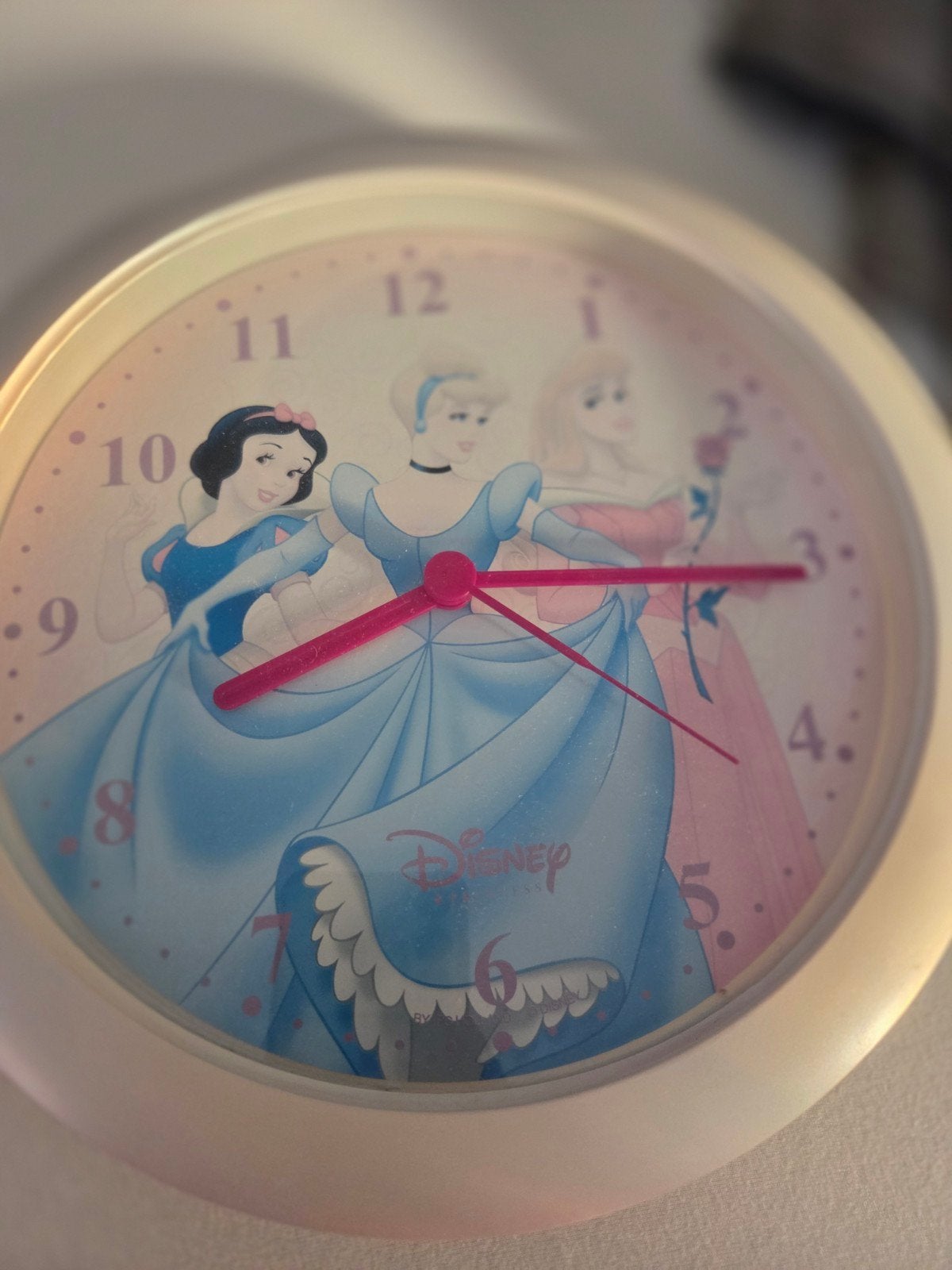 Disney Prinsessen Wandklok Sneeuwwitje, Assepoester, Aurora, Ophalen, Analoog, Werkt op batterijen, Modern