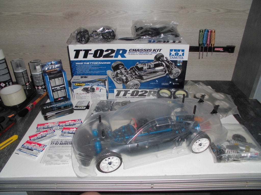 TAMIYA TT02R KLAAR VOOR DE TAMIYACUP MET NIEUWE BODY, Zo goed als nieuw, Schaal 1:10, Auto onroad, Ophalen