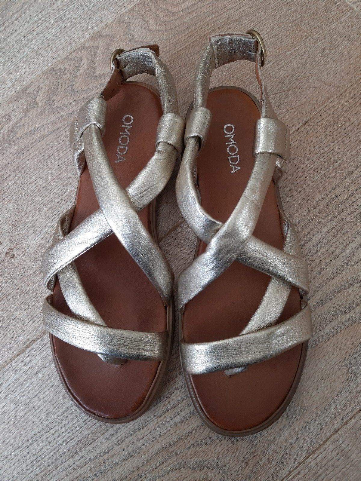 Omada sandalen goudkleurig maat 39, Overige kleuren, Omoda, Zo goed als nieuw, Sandalen of Muiltjes