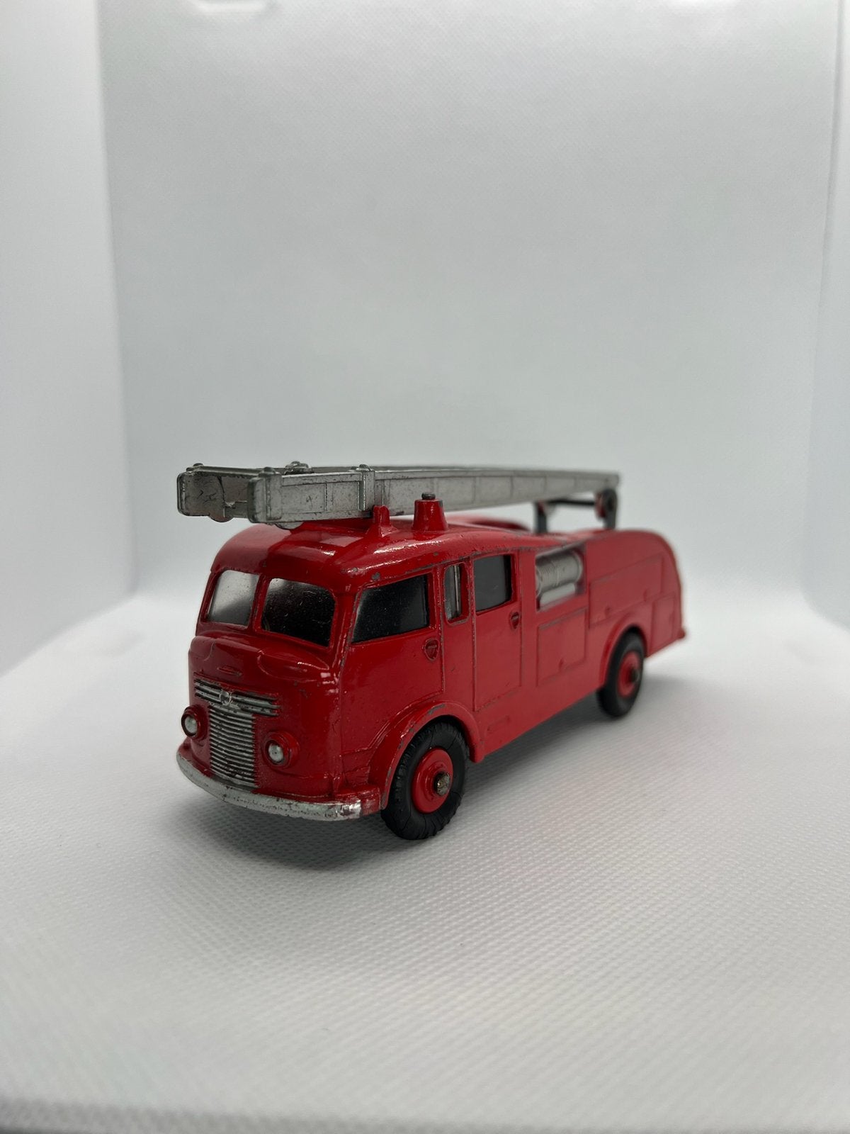 Dinky Supertoys 955 Commer Brandweerwagen (ca. 1960-1970), Ophalen of Verzenden, Gebruikt