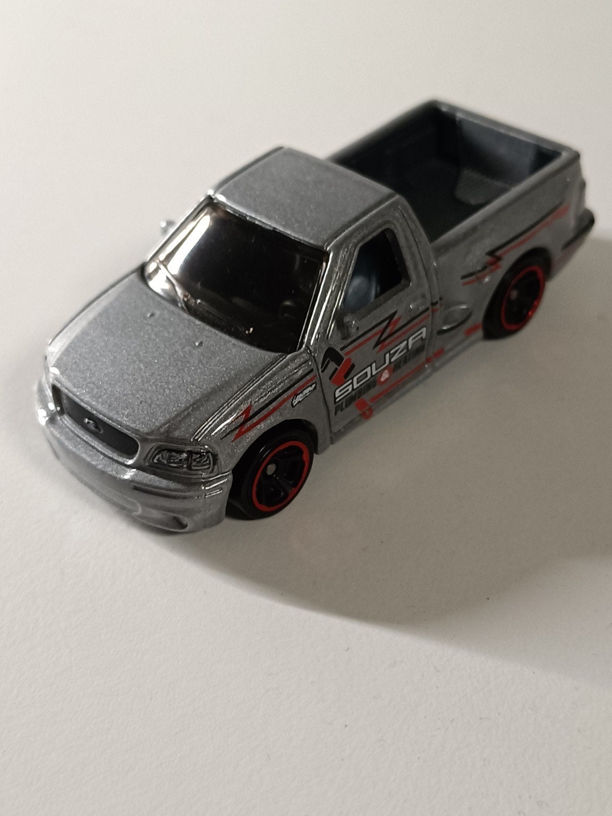 Hot Wheels Ford F-150 SVT Lightning - Zilver, Ophalen of Verzenden, Zo goed als nieuw, Auto