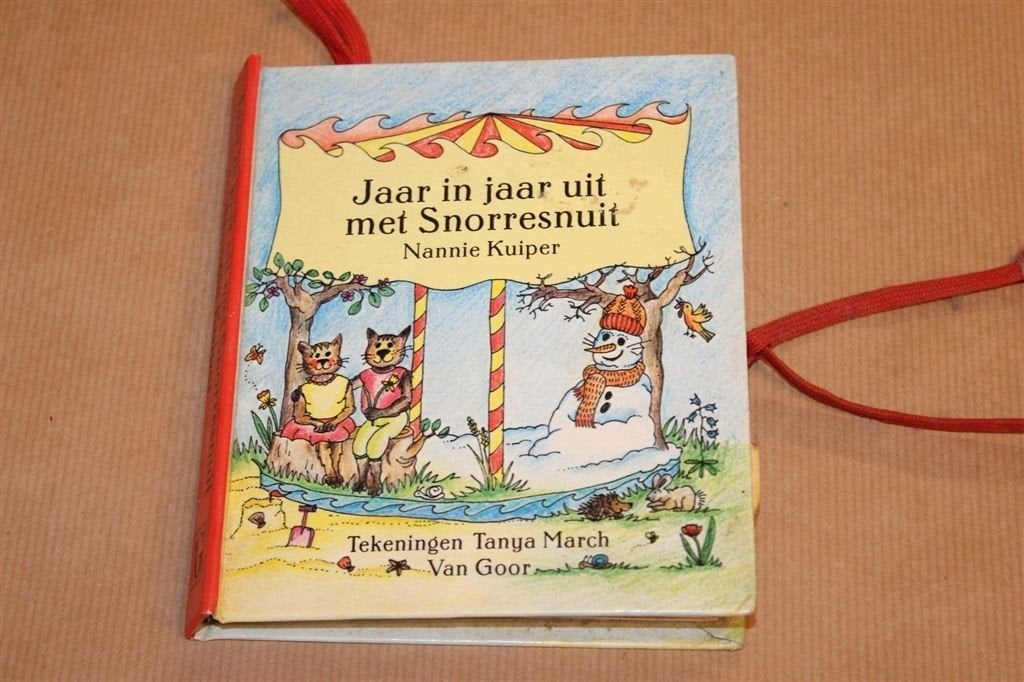 Snorresnuit — Beweegbaar Prentenboek, Carrousel, Boeken, Ophalen of Verzenden, Gelezen