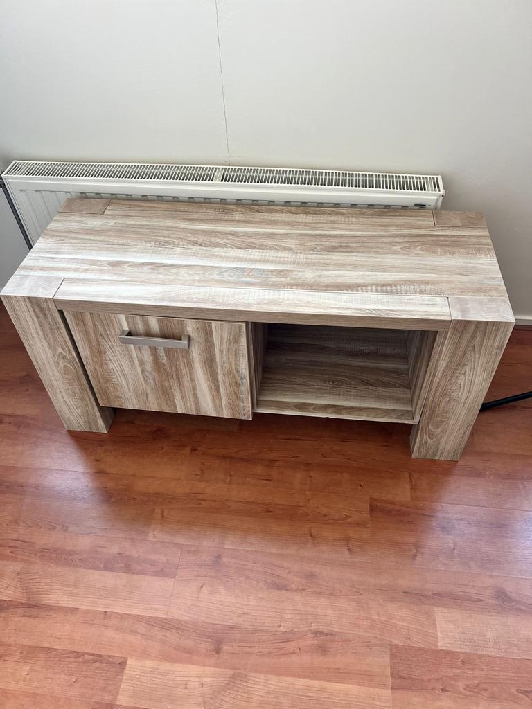 Mooie houten tv meubel - gratis ophalen, Huis en Inrichting, Complete inboedels, Ophalen