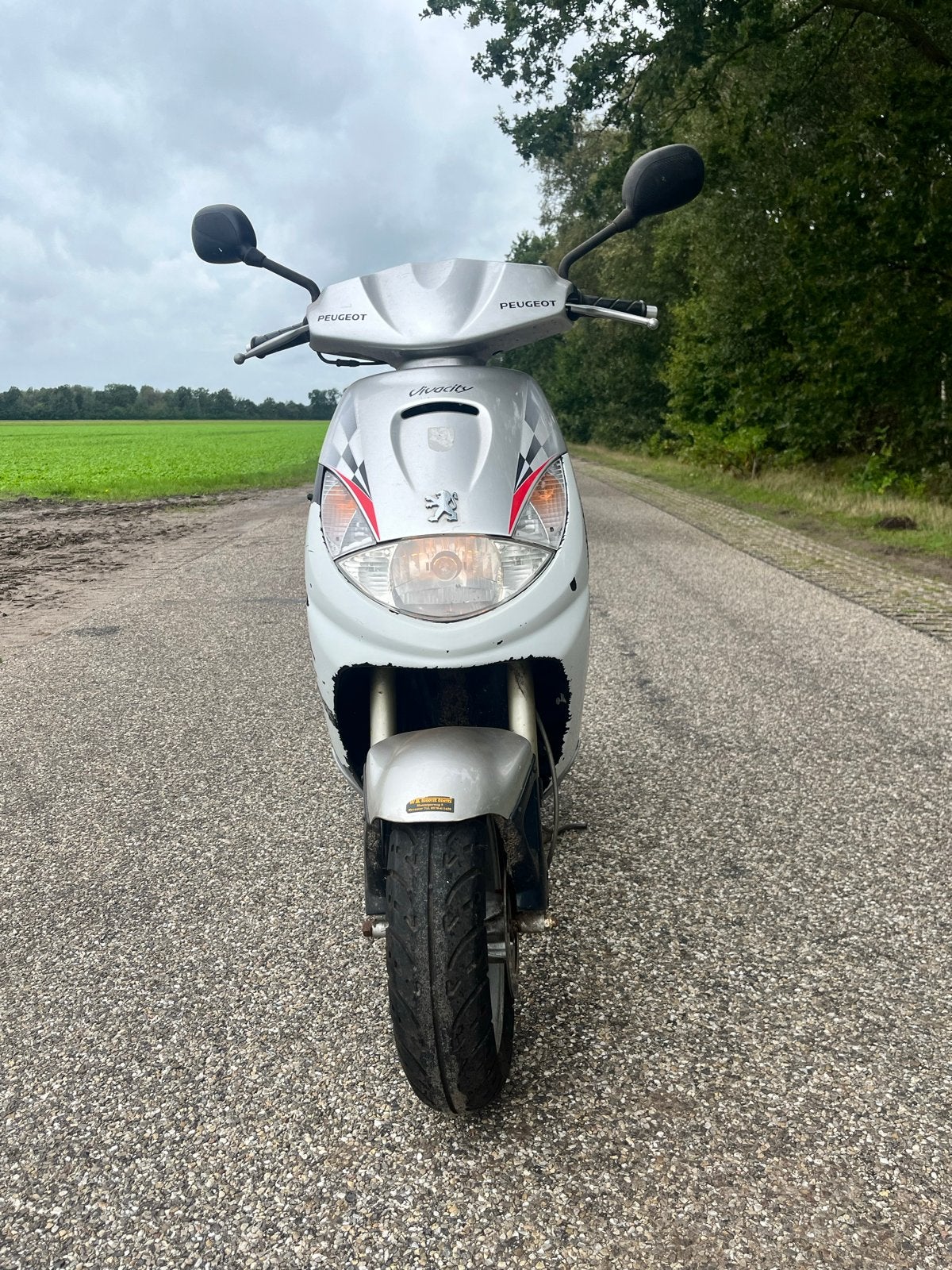 Peugeot Vivacity snorscooter met vlotte optrek, Gebruikt, Ophalen of Verzenden, Benzine, Peugeot