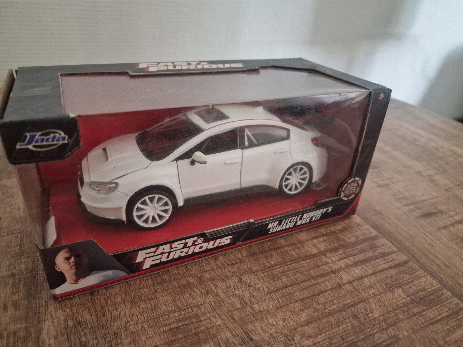 JADA 1:24 Fast & Furious Mr. Little Nobody's Subaru WRX STI, Hobby en Vrije tijd, Modelauto's | 1:24, Ophalen of Verzenden, Nieuw