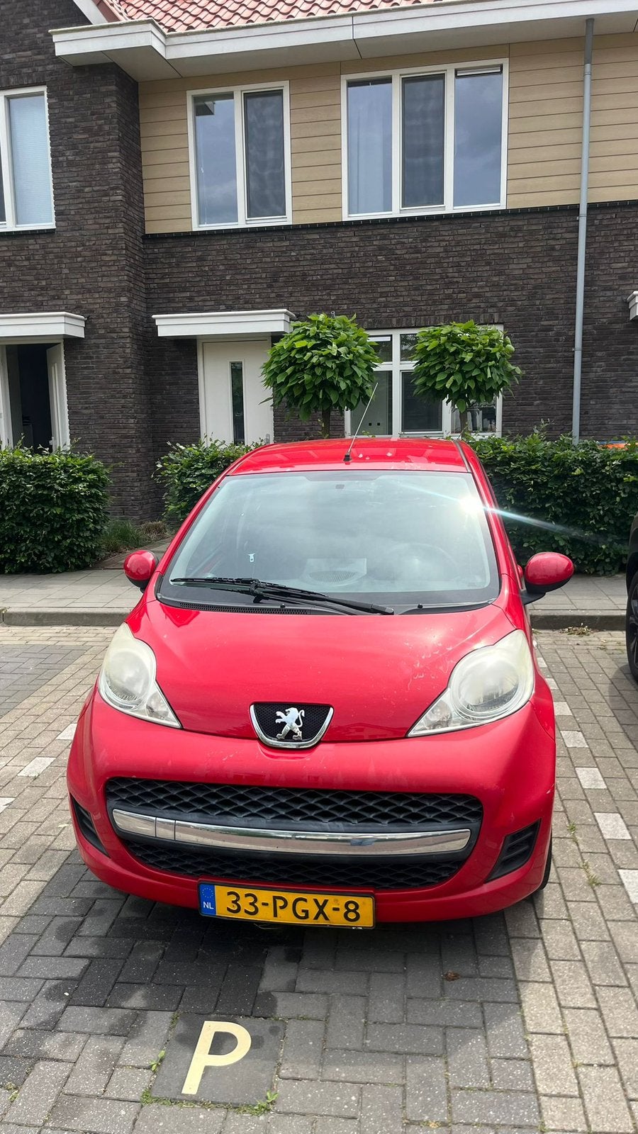 Peugeot 107 1.0 12V 5DR 2011 Rood, Voorwielaandrijving, 4 stoelen, 68 pk, Origineel Nederlands