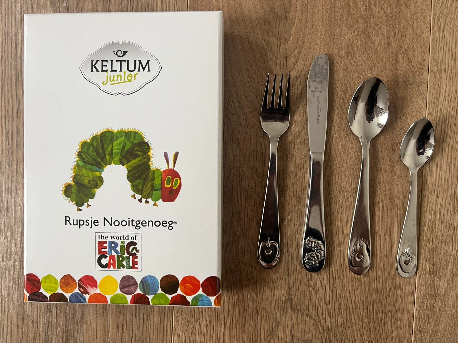 Keltum Rupsje Nooitgenoeg kinderbestek 4-delig, Ophalen of Verzenden, Gebruikt, Kraamcadeau
