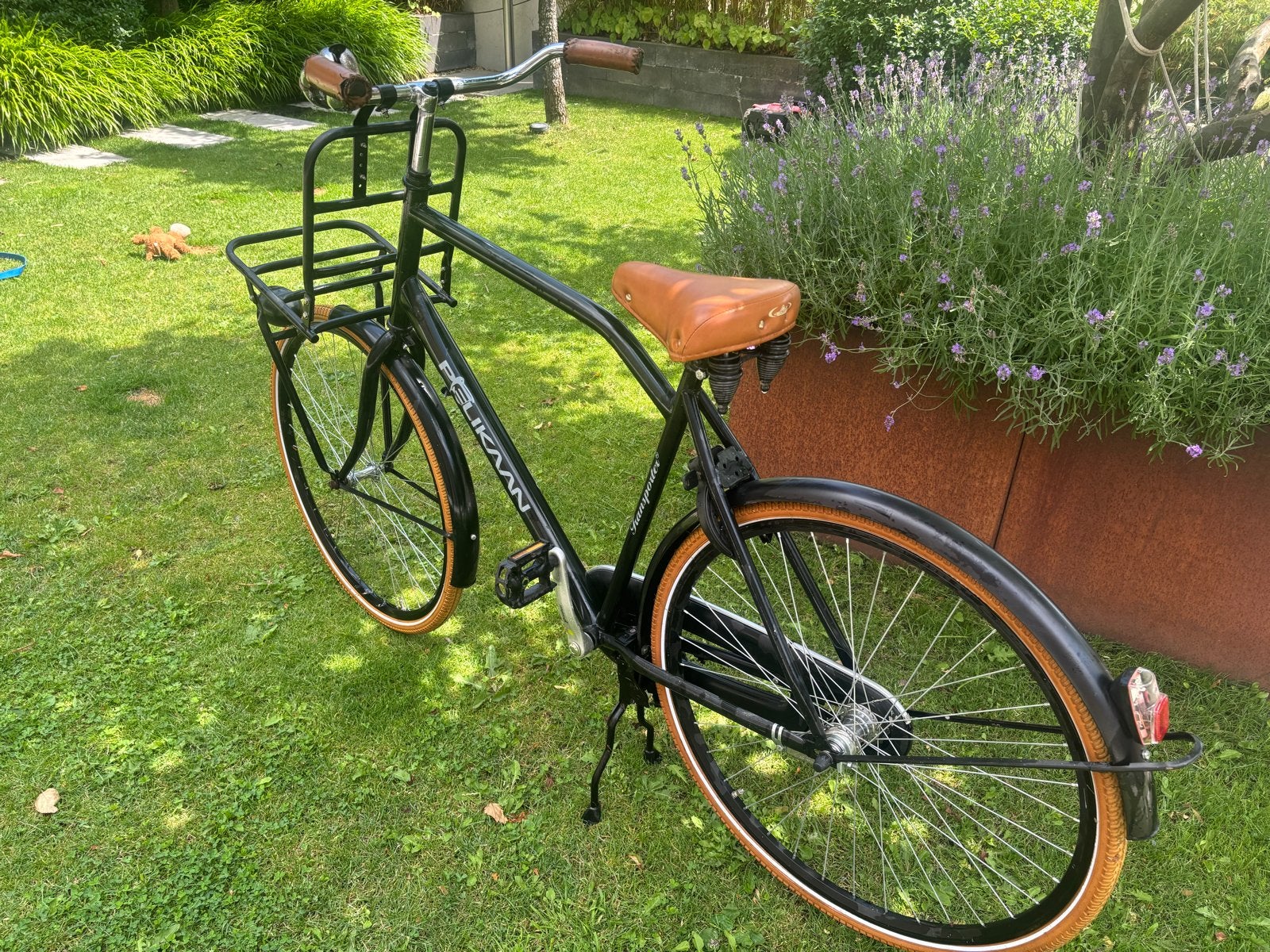 Pelikaan transportfiets met voordrager, Fietsen en Brommers, Fietsen | Heren | Herenfietsen, Gebruikt, Velgrem, 53 tot 57 cm, Ophalen
