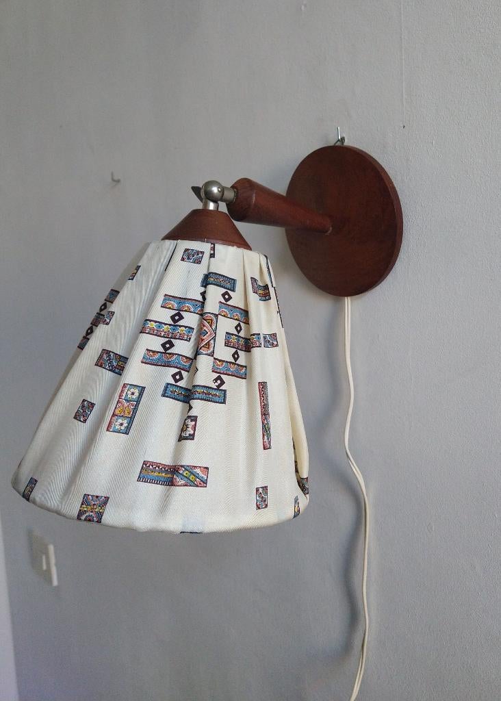 wandlamp vintage teak hout wand lamp schemerlamp, Huis en Inrichting, Ophalen of Verzenden, Gebruikt, Stof, Vintage Scandinavisch