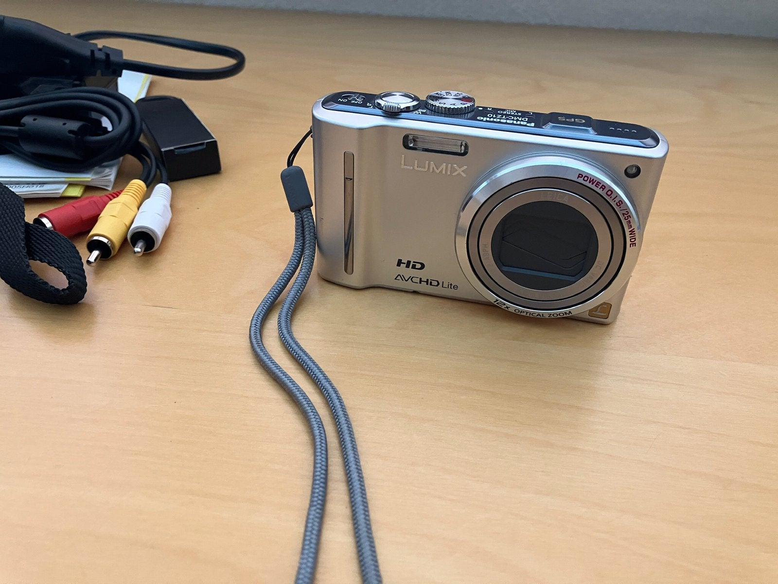 Panasonic camera DMC-TZ10, Ophalen, Zo goed als nieuw, Overige Merken, 8 keer of meer