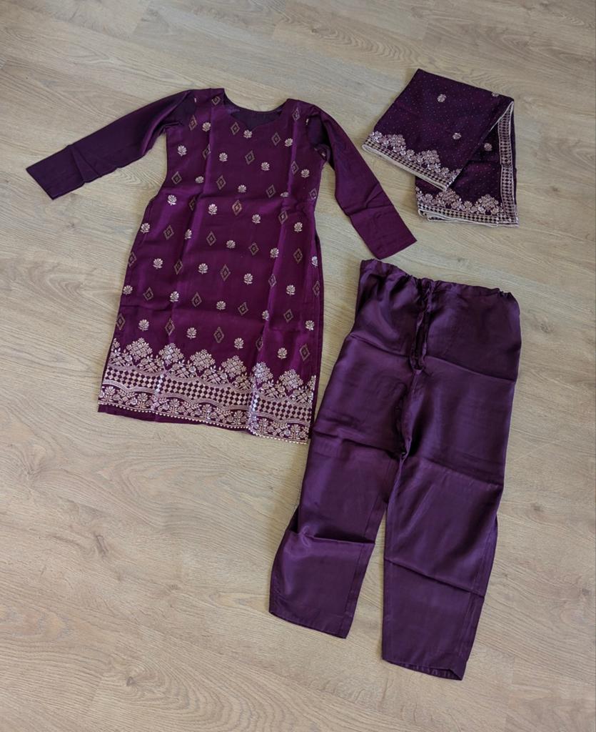 Bordeaux rode Indiase jurk Salwar Kameez met doek - maat 36, Ophalen of Verzenden, Zo goed als nieuw, Maat 36 (S), Rood