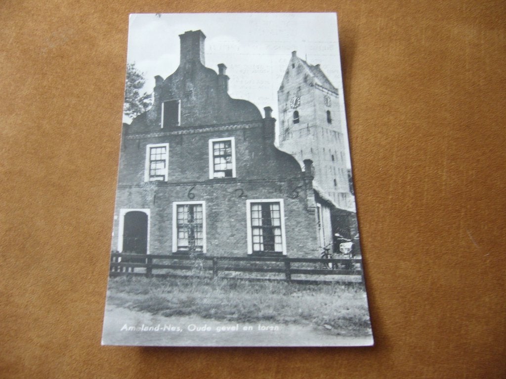 AMELAND  - NES  =  OUDE GEVEL EN TOREN, Ophalen of Verzenden, 1940 tot 1960, Gelopen, Waddeneilanden