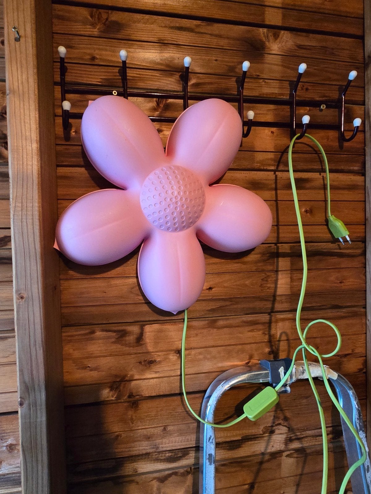 Roze bloem wandlamp - speels en sfeervol, Ophalen, Gebruikt, Roze, Overige fittingen