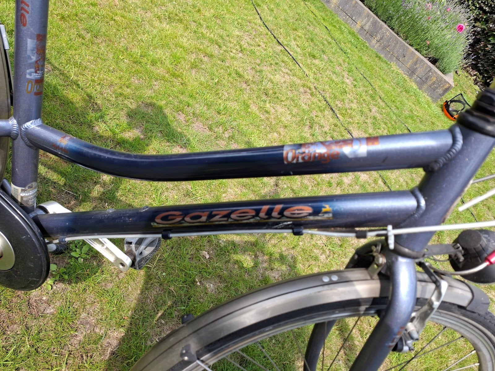 Gazelle Orange damesfiets
7 versnellingen Nexus
AXA slot inc, Ophalen, Gebruikt, Gazelle, Versnellingen