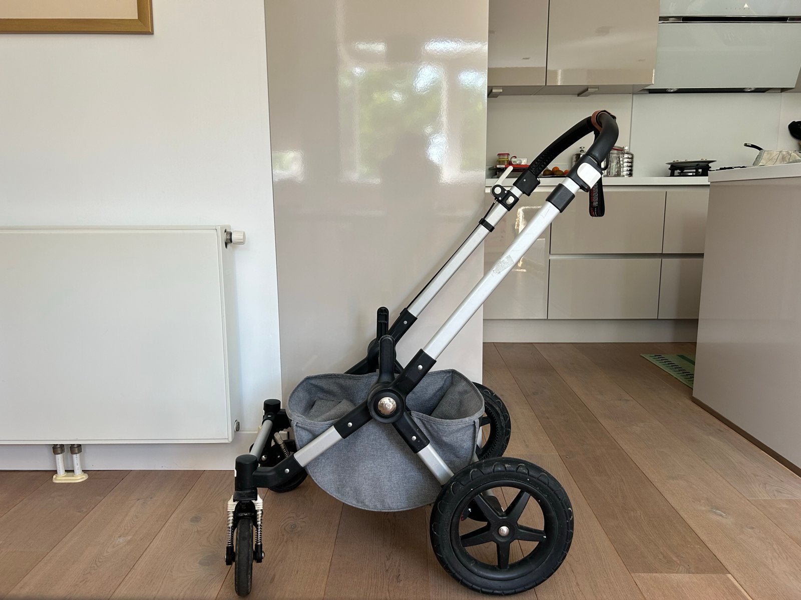 Bugaboo Donkey 3 Mono Kinderwagen met reiswieg en accessoire, Ophalen, Zo goed als nieuw, Combiwagen, Duowagen