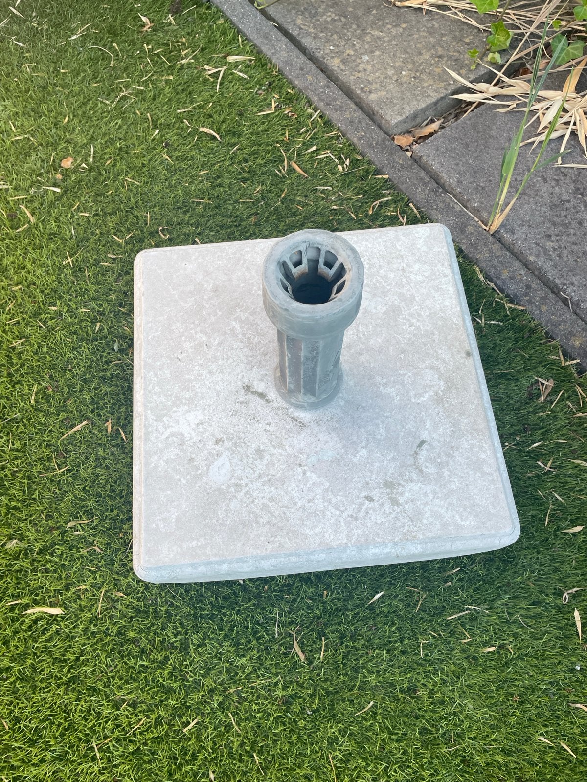 Parasolvoet van beton - stevig en duurzaam, Ophalen, Gebruikt, Minder dan 1 meter, Parasolvoet