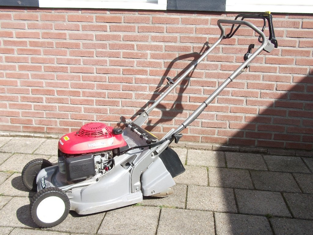 Te koop Grasmachine, Ophalen, Cirkelmaaier, Honda, Gebruikt