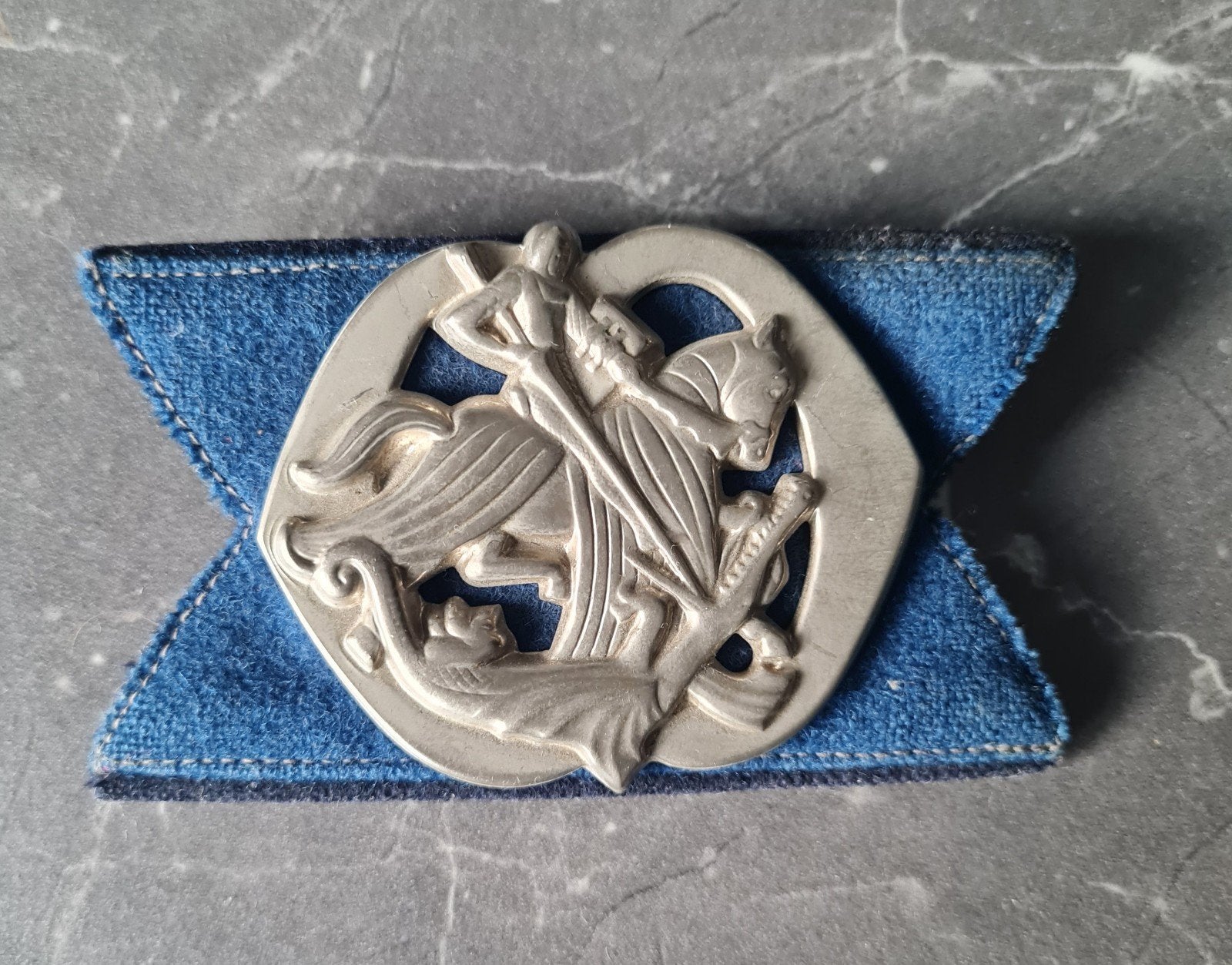 baretembleem Huzaren van Boreel, Verzamelen, Militaria | Algemeen, Verzenden, Overige soorten, Overige gebieden, Embleem of Badge