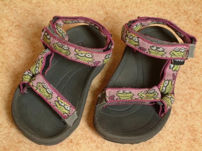 Q531 TEVA Sandalen Mt 22,5, Kinderen en Baby's, Kinderkleding | Schoenen en Sokken, Gebruikt, Jongen of Meisje, Overige typen