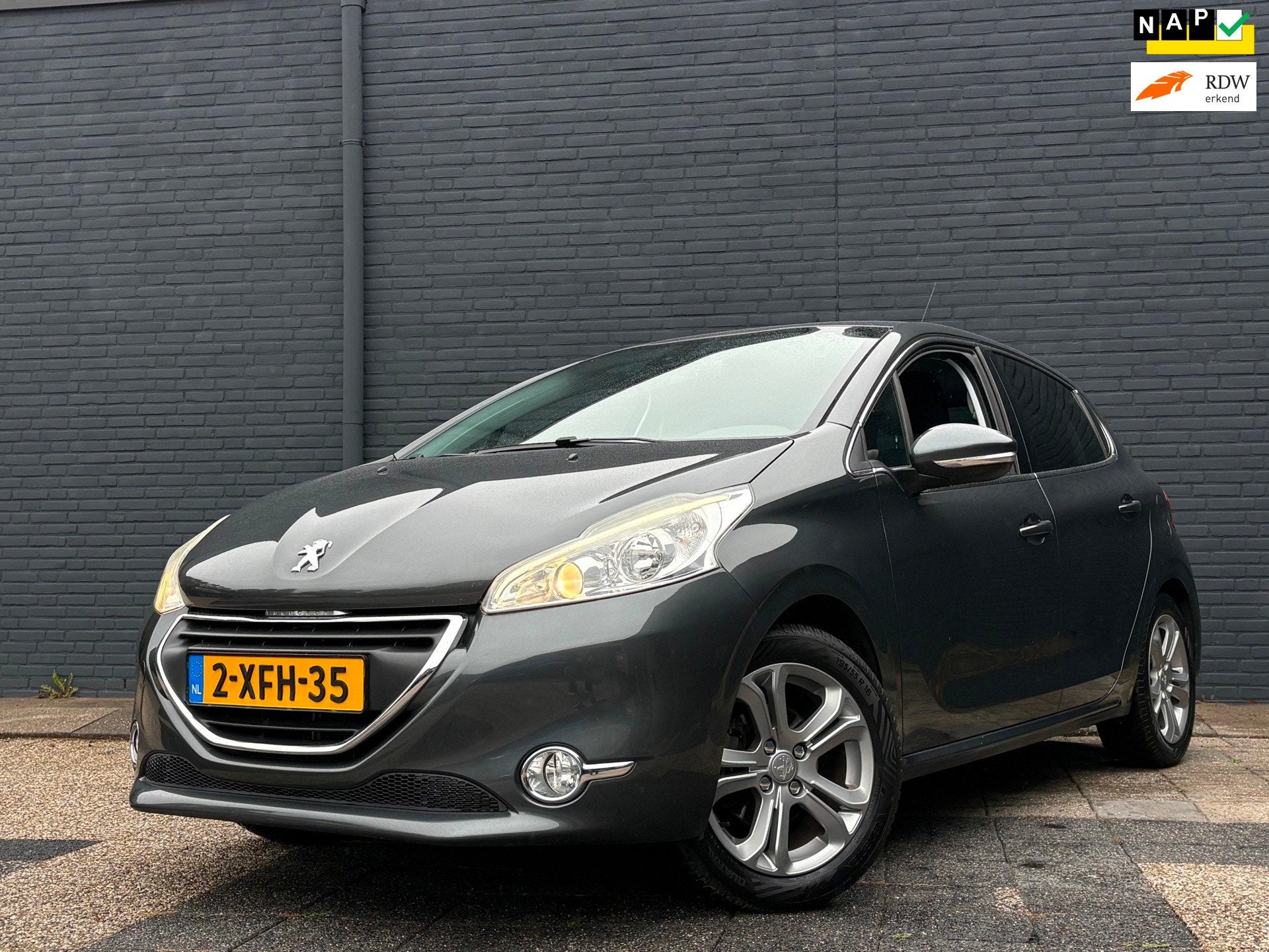 Peugeot 208 1.2 e-VTi Automaat | Distributie Verv | Onderhou, Euro 5, 1199 cc, 82 pk, Origineel Nederlands
