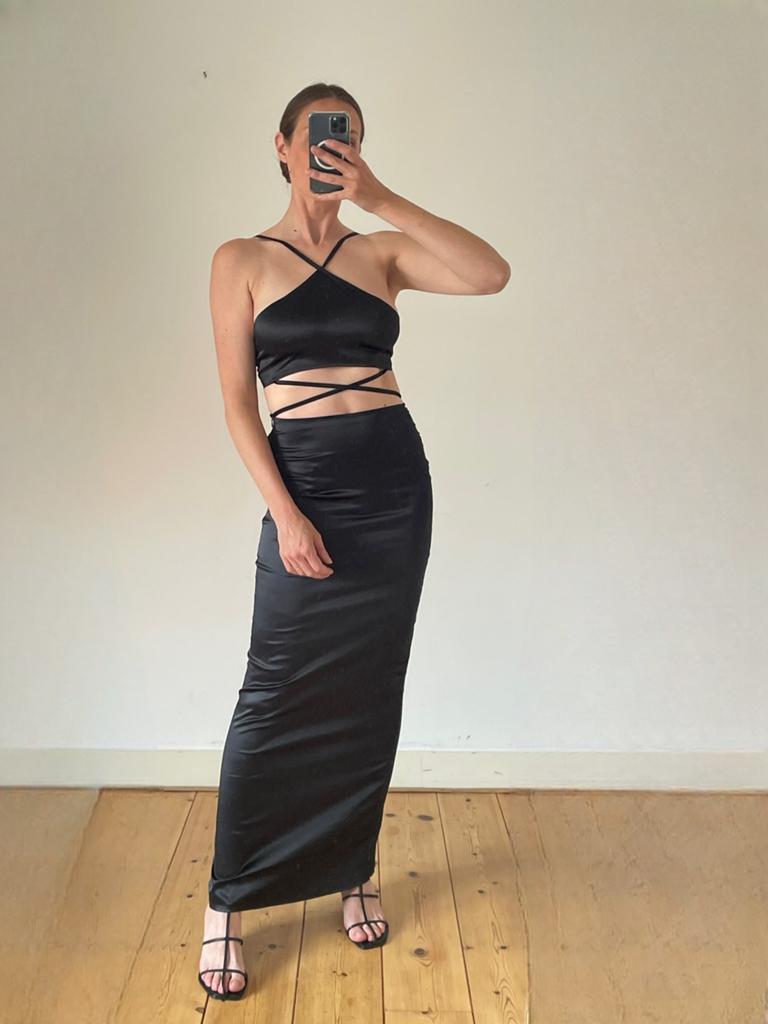 Zwarte satijnen maxi jurk | maat S | np €165 |  nieuw, Zwart, Nieuw, Ophalen of Verzenden, Maat 36 (S)